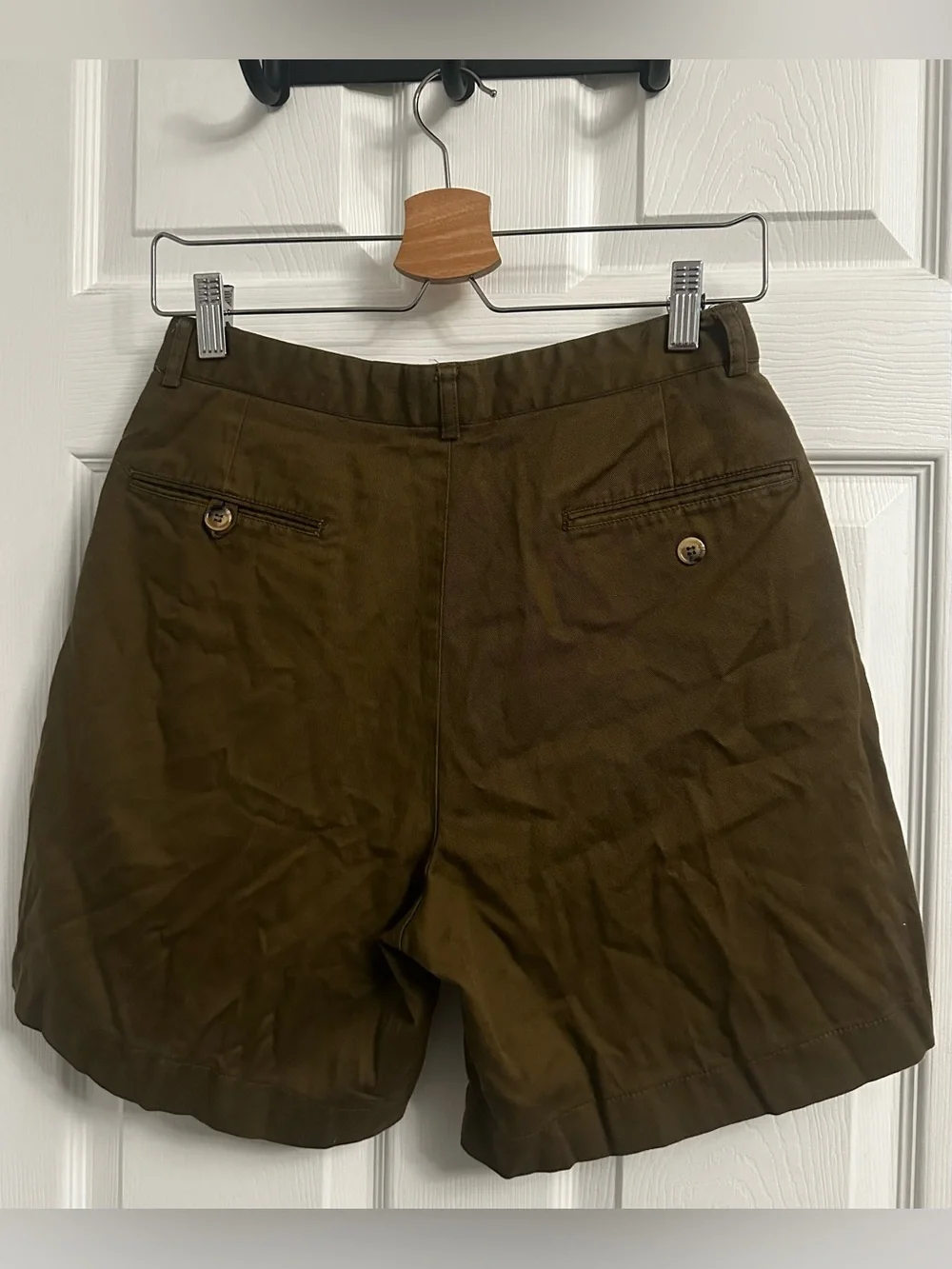 Women’s Olive Green Cargo Shorts - Picture 8 of 10